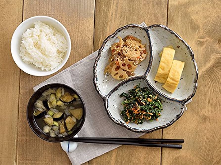 ワンプレート　和食器 6枚セット3つ仕切皿 花型貫入 楽天市場】和食器 3つ仕切皿 花型貫入 仕切り皿 プレート 皿 お